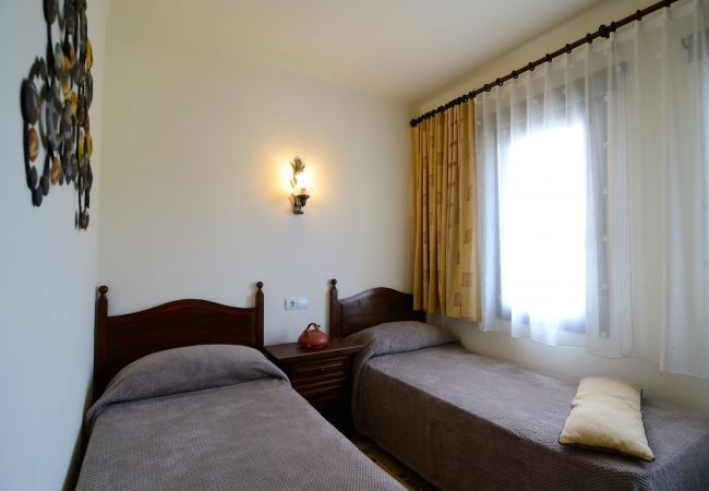 Casa em Estartit - ERMITA 91 casa con piscina comunitaria Casa em Estartit - ERMITA 91 casa con piscina comunitaria