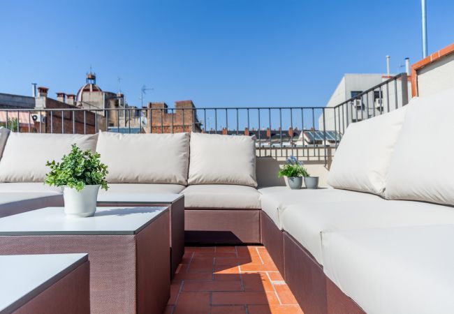 Apartamento em Barcelona - Family DELUXE apartamento de férias com terraço e piscina em Barcelona Apartamento em Barcelona - Family DELUXE apartamento de férias com terraço e piscina em Barcelona