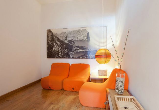 Apartamento em Barcelona - ATIC SAGRADA FAMILIA, terraço bonito, grande, silencioso e levemente incrível. Apartamento em Barcelona - ATIC SAGRADA FAMILIA, terraço bonito, grande, silencioso e levemente incrível.