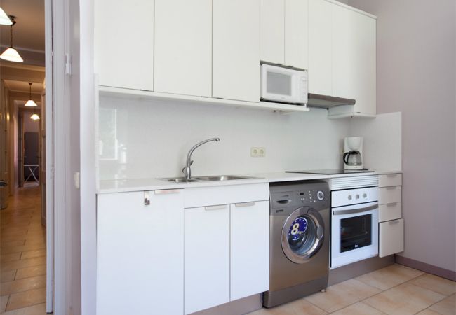 Apartamento em Barcelona - SANT ANTONI, aluguel de temporada agradável, silencioso e central em Barcelona Apartamento em Barcelona - SANT ANTONI, aluguel de temporada agradável, silencioso e central em Barcelona