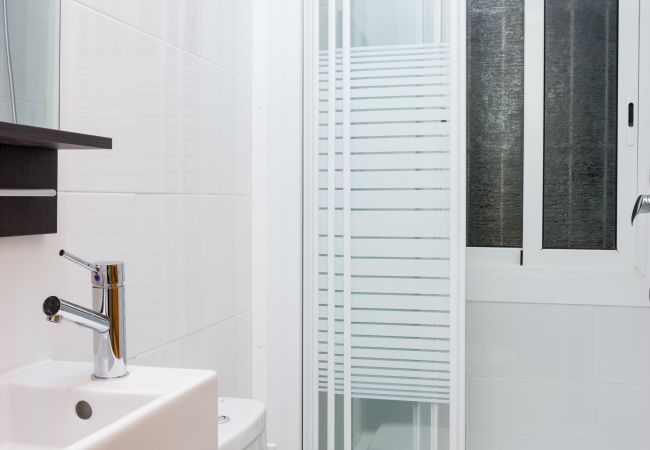 Apartamento em Barcelona - GRACIA BONAVISTA, ótimo apartamento restaurado para alugar no centro de Barcelona Apartamento em Barcelona - GRACIA BONAVISTA, ótimo apartamento restaurado para alugar no centro de Barcelona