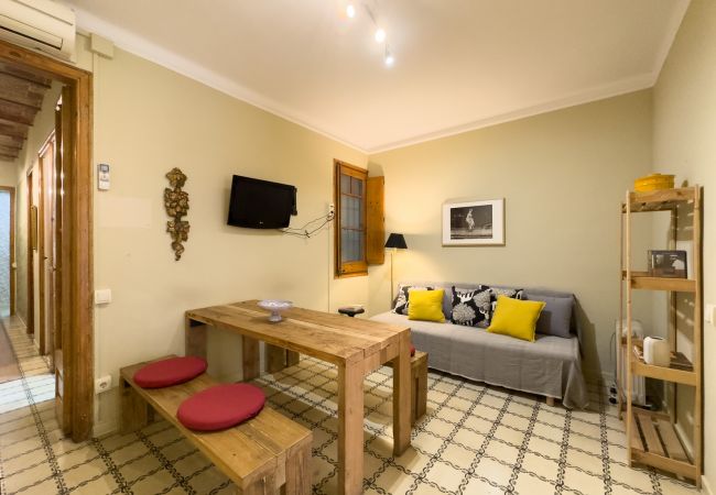 Apartamento em Barcelona - GRACIA BONAVISTA, ótimo apartamento restaurado para alugar no centro de Barcelona Apartamento em Barcelona - GRACIA BONAVISTA, ótimo apartamento restaurado para alugar no centro de Barcelona