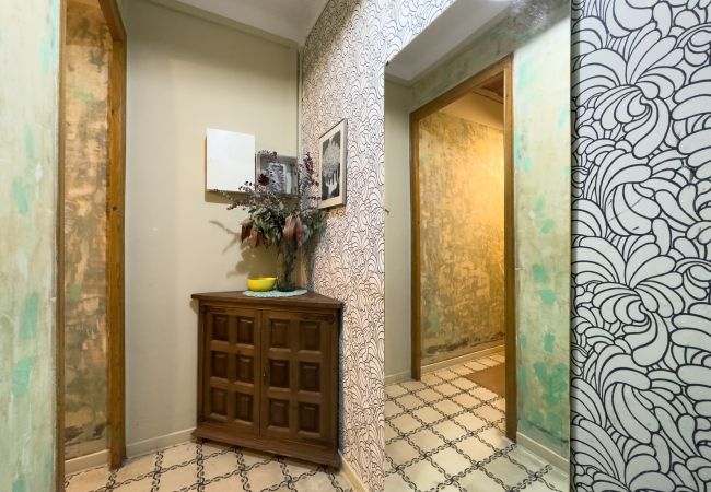 Apartamento em Barcelona - GRACIA BONAVISTA, ótimo apartamento restaurado para alugar no centro de Barcelona Apartamento em Barcelona - GRACIA BONAVISTA, ótimo apartamento restaurado para alugar no centro de Barcelona