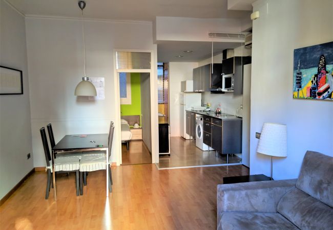 Apartamento em Barcelona - PLAZA ESPAÑA & MONTJUÏC, apartamento fofo para alugar por dias no centro de Barcelona Apartamento em Barcelona - PLAZA ESPAÑA & MONTJUÏC, apartamento fofo para alugar por dias no centro de Barcelona