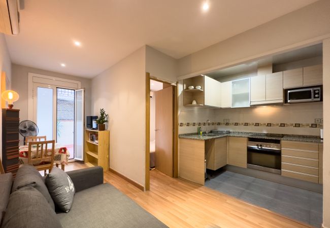 Apartamento em Barcelona - Bonito apartamento restaurado para alugar com terraço privado no centro de Barcelona, Gracia Apartamento em Barcelona - Bonito apartamento restaurado para alugar com terraço privado no centro de Barcelona, Gracia