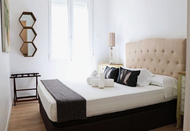 Apartamento em Madrid - Apartment Madrid Downtown Puerta del Sol M (PRE3A) Apartamento em Madrid - Apartment Madrid Downtown Puerta del Sol M (PRE3A)