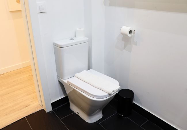 Apartamento em Madrid - Apartment Madrid Downtown Puerta del Sol M (PRE3A) Apartamento em Madrid - Apartment Madrid Downtown Puerta del Sol M (PRE3A)