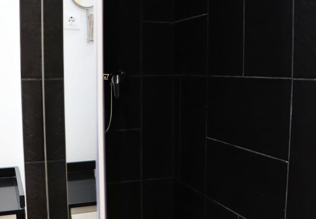 Apartamento em Madrid - Apartment Madrid Downtown Puerta del Sol M (PRE3A) Apartamento em Madrid - Apartment Madrid Downtown Puerta del Sol M (PRE3A)