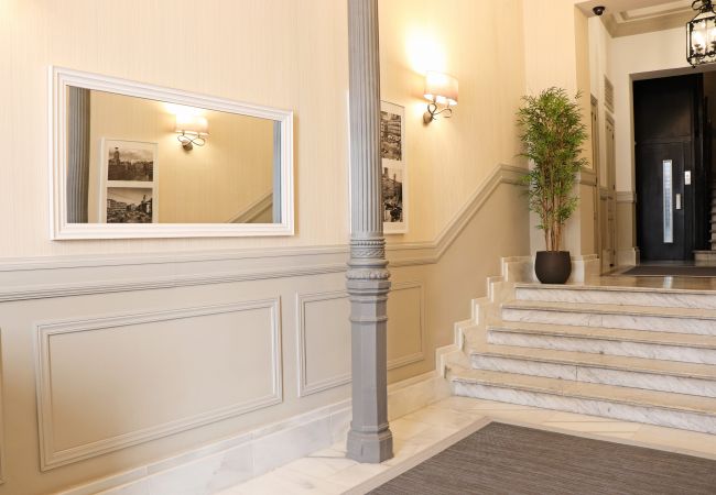 Apartamento em Madrid - Apartment Madrid Downtown Puerta del Sol M (PRE3A) Apartamento em Madrid - Apartment Madrid Downtown Puerta del Sol M (PRE3A)