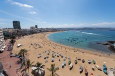 Casa em Las Palmas de Gran Canaria - Apartamento com grande Varanda no mar by CanariasGetaway