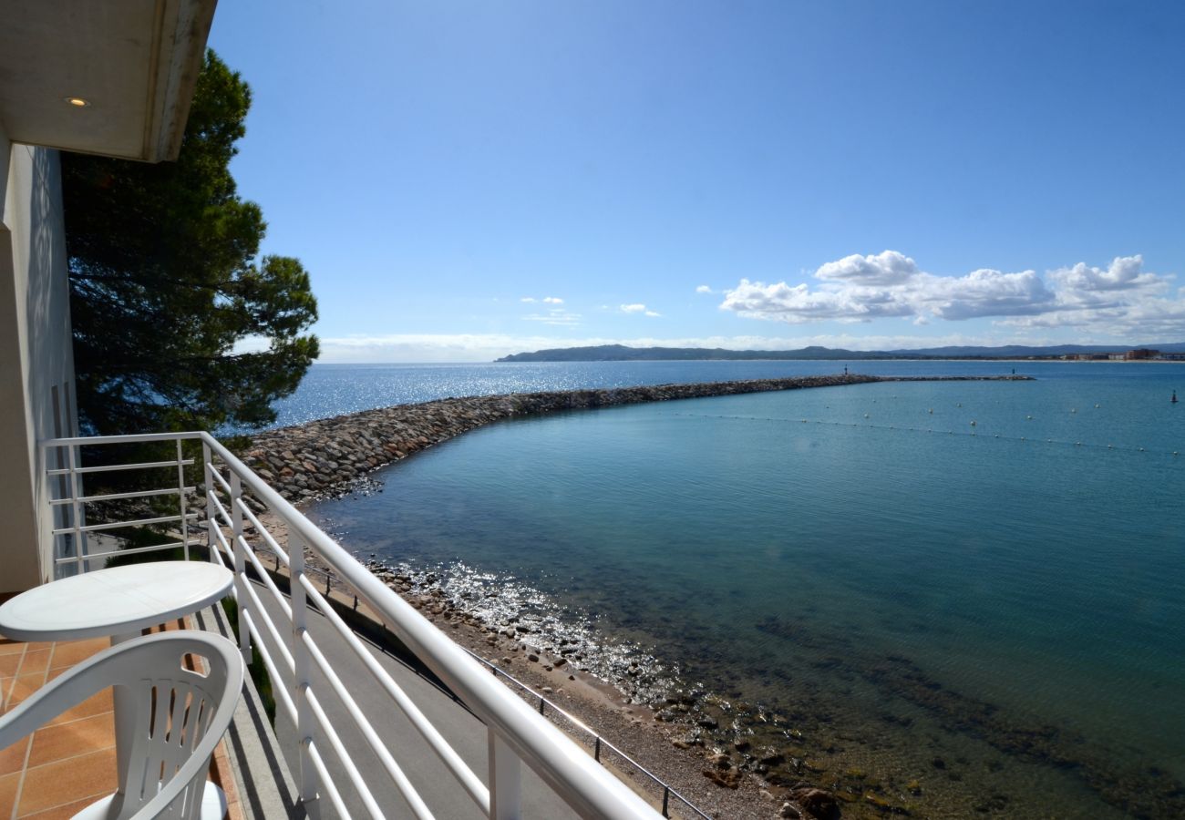 Estúdio em Estartit - TREPUTXELL STUDIO 2-1