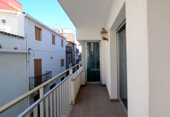 Apartamento em L'Escala - PUIG SUREDA 13 - 1C Apartamento em L'Escala - PUIG SUREDA 13 - 1C