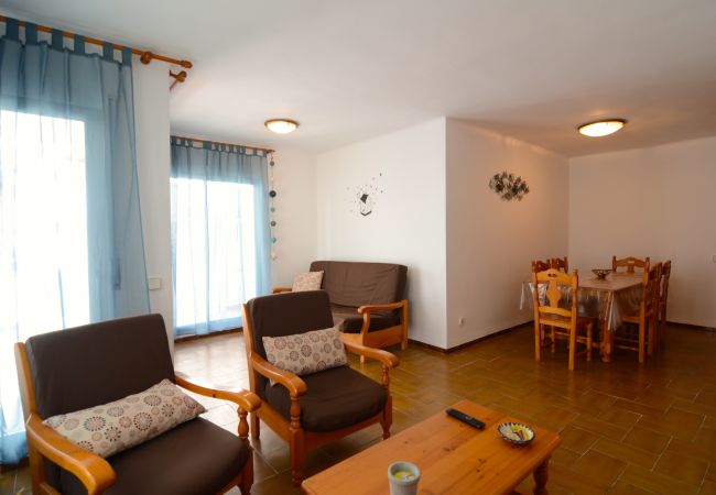 Apartamento em L'Escala - PUIG SUREDA 13 - 1C Apartamento em L'Escala - PUIG SUREDA 13 - 1C