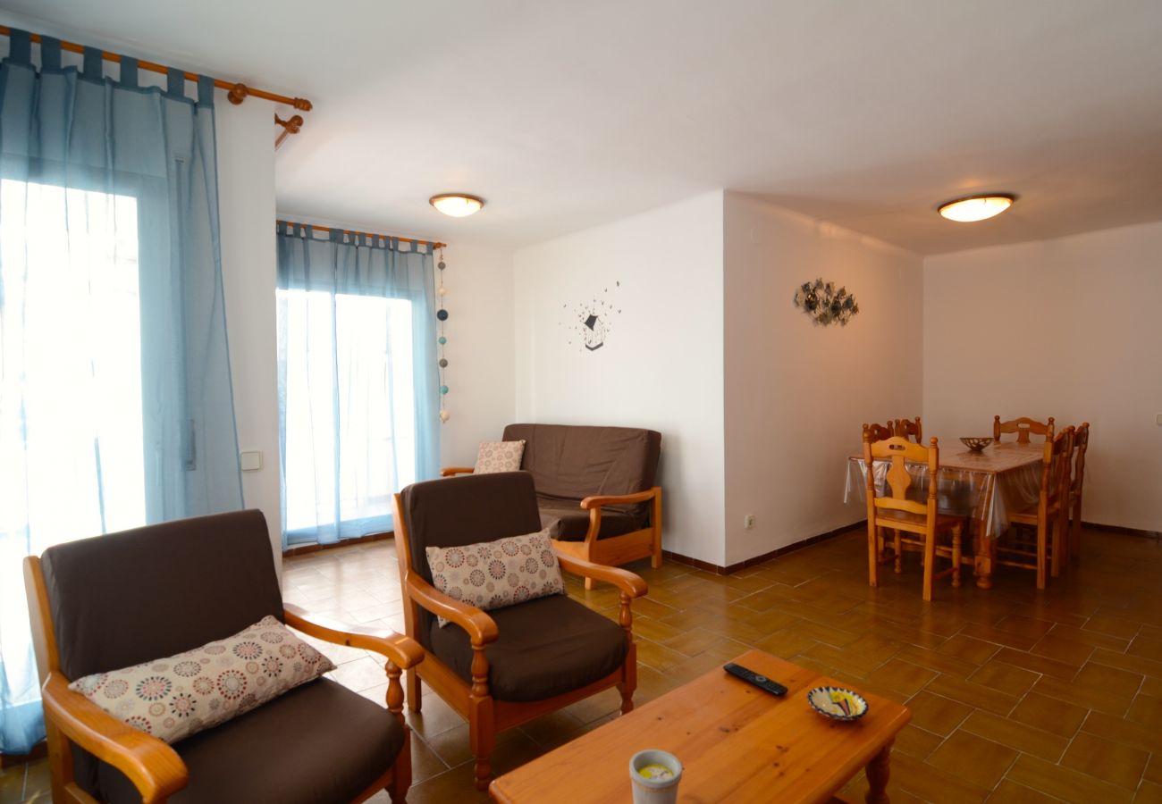 Apartamento em L'Escala - PUIG SUREDA 13 - 1C Apartamento em L'Escala - PUIG SUREDA 13 - 1C