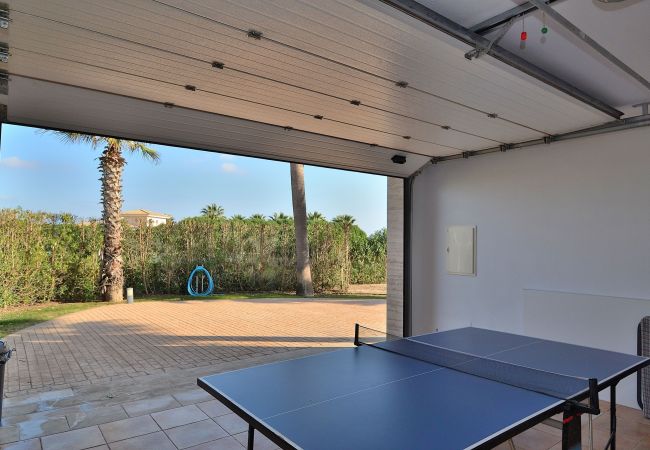 Villa em Sa Pobla - Son Manyo 261 magnífica villa con piscina privada, gran zona exterior, zona infantil y aire acondicionado Villa em Sa Pobla - Son Manyo 261 magnífica villa con piscina privada, gran zona exterior, zona infantil y aire acondicionado
