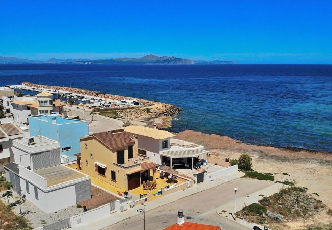 Casa em Son Serra de Marina - Casa Embat 045 fantástica casa con vistas al mar, terraza, barbacoa y kayaks Casa em Son Serra de Marina - Casa Embat 045 fantástica casa con vistas al mar, terraza, barbacoa y kayaks