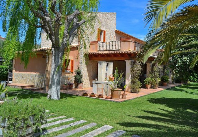 Villa em Binissalem - Casa Binissagar II 106 lujosa villa con piscina privada, sauna, jacuzzi, zona infantil y barbacoa Villa em Binissalem - Casa Binissagar II 106 lujosa villa con piscina privada, sauna, jacuzzi, zona infantil y barbacoa