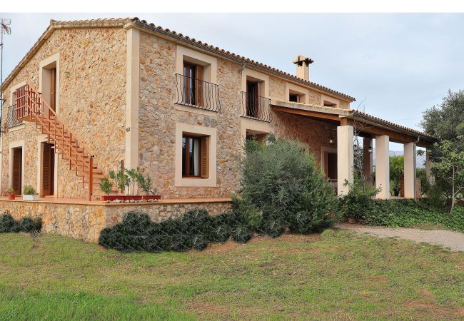 Fazenda em Buger - Son Tresco 126 fantástica finca ideal para grupos, con jardín, terraza, ping pong y WiFi Fazenda em Buger - Son Tresco 126 fantástica finca ideal para grupos, con jardín, terraza, ping pong y WiFi