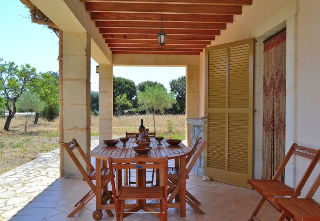 Fazenda em Llubi - Son Bernat 137 acogedora finca en la naturaleza con piscina privada, terraza, jardín y WiFi Fazenda em Llubi - Son Bernat 137 acogedora finca en la naturaleza con piscina privada, terraza, jardín y WiFi
