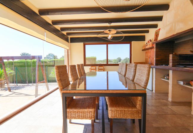 Fazenda em Sa Pobla - Rey del Campo 140 lujosa villa con piscina privada, aire acondicionado, jardín y zona barbacoa Fazenda em Sa Pobla - Rey del Campo 140 lujosa villa con piscina privada, aire acondicionado, jardín y zona barbacoa