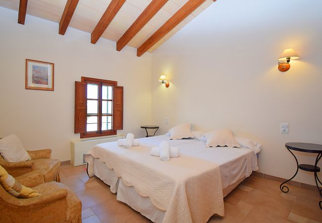 Casa em Llubi - Tofollubí 152 fantástica villa con piscina privada, gran zona exterior, aire acondicionado y zona barbacoa Casa em Llubi - Tofollubí 152 fantástica villa con piscina privada, gran zona exterior, aire acondicionado y zona barbacoa