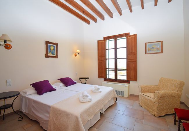 Casa em Llubi - Tofollubí 152 fantástica villa con piscina privada, gran zona exterior, aire acondicionado y zona barbacoa Casa em Llubi - Tofollubí 152 fantástica villa con piscina privada, gran zona exterior, aire acondicionado y zona barbacoa