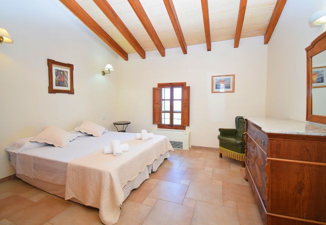 Casa em Llubi - Tofollubí 152 fantástica villa con piscina privada, gran zona exterior, aire acondicionado y zona barbacoa Casa em Llubi - Tofollubí 152 fantástica villa con piscina privada, gran zona exterior, aire acondicionado y zona barbacoa