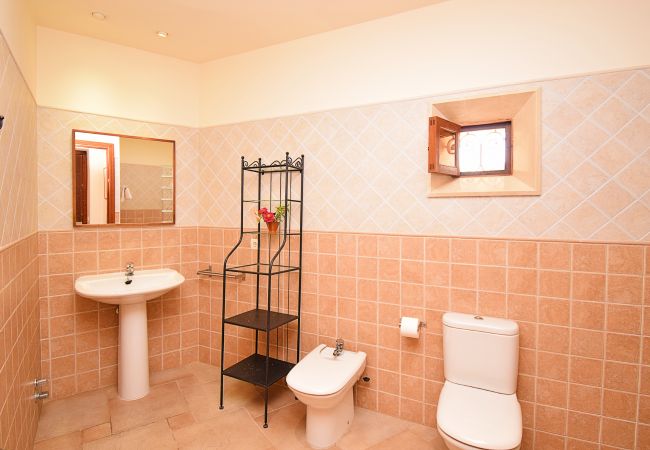 Casa em Llubi - Tofollubí 152 fantástica villa con piscina privada, gran zona exterior, aire acondicionado y zona barbacoa Casa em Llubi - Tofollubí 152 fantástica villa con piscina privada, gran zona exterior, aire acondicionado y zona barbacoa