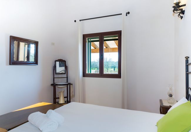 Fazenda em Sineu - Son Rossignol 155 acogedora finca rústica con piscina privada, terraza, barbacoa y WiFi Fazenda em Sineu - Son Rossignol 155 acogedora finca rústica con piscina privada, terraza, barbacoa y WiFi