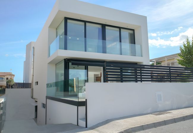 Villa em Son Serra de Marina - Atzur Plus 177 villa moderna con piscina privada, aire acondicionado, gimnasio y barbacoa Villa em Son Serra de Marina - Atzur Plus 177 villa moderna con piscina privada, aire acondicionado, gimnasio y barbacoa