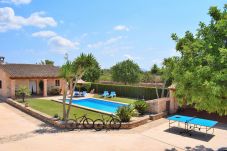 Fazenda em Santa Margalida - S'Estret 184 mágnifica finca con piscina privada, terraza, acogedor jardín y ping pong
