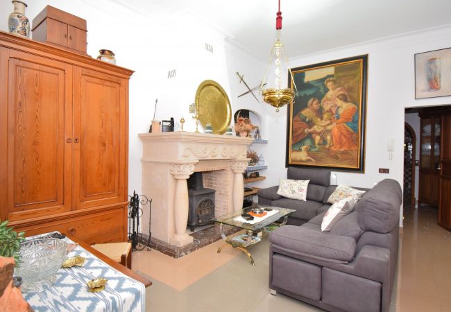 Casa em Muro - Can Bisbe 187 tradicional villa con piscina privada, preciosas vistas, barbacoa y ping pong Casa em Muro - Can Bisbe 187 tradicional villa con piscina privada, preciosas vistas, barbacoa y ping pong