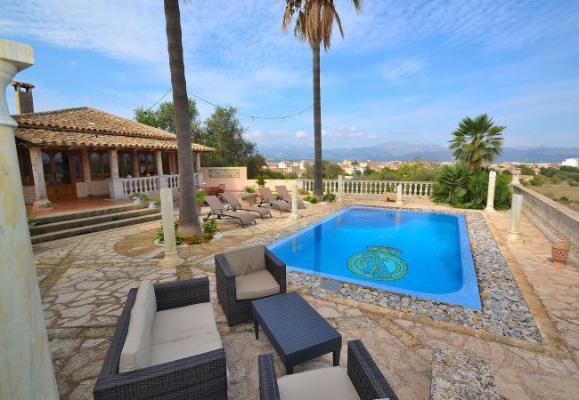 Casa em Muro - Can Bisbe 187 tradicional villa con piscina privada, preciosas vistas, barbacoa y ping pong Casa em Muro - Can Bisbe 187 tradicional villa con piscina privada, preciosas vistas, barbacoa y ping pong