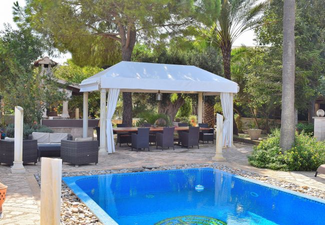 Casa em Muro - Can Bisbe 187 tradicional villa con piscina privada, preciosas vistas, barbacoa y ping pong Casa em Muro - Can Bisbe 187 tradicional villa con piscina privada, preciosas vistas, barbacoa y ping pong