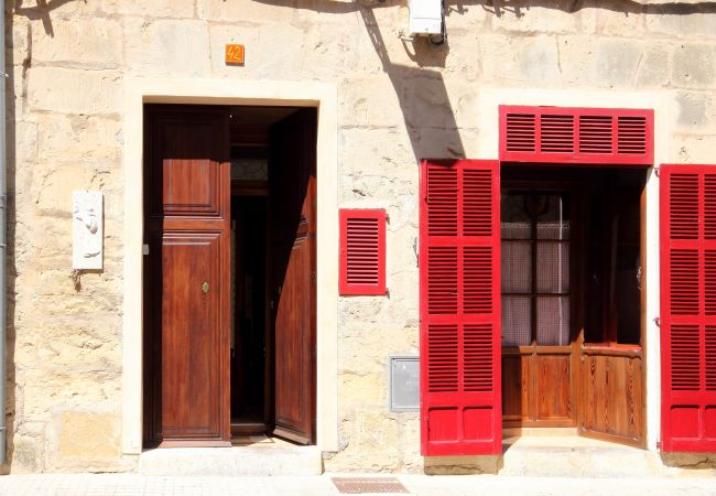 Casa em Petra - Es Forn 229 acogedora casa de pueblo con piscina privada, terraza y WiFi Casa em Petra - Es Forn 229 acogedora casa de pueblo con piscina privada, terraza y WiFi
