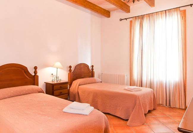 Fazenda em Campos - Can Mates Nou 404 fantastica finca con piscina privada, terraza, ping pong y aire acondicionado Fazenda em Campos - Can Mates Nou 404 fantastica finca con piscina privada, terraza, ping pong y aire acondicionado