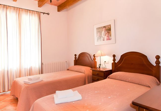 Fazenda em Campos - Can Mates Nou 404 fantastica finca con piscina privada, terraza, ping pong y aire acondicionado Fazenda em Campos - Can Mates Nou 404 fantastica finca con piscina privada, terraza, ping pong y aire acondicionado