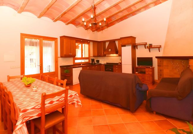 Fazenda em Campos - Can Guillem 415 finca rústica con piscina privada, terraza, aire acondicionado y WiFi Fazenda em Campos - Can Guillem 415 finca rústica con piscina privada, terraza, aire acondicionado y WiFi