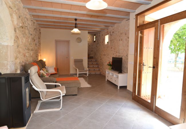 Casa rural em Santa Margalida - Es Rafal des Turó maravillosa finca con piscina privada, zona infantil, aire acondicionado y terraza Casa rural em Santa Margalida - Es Rafal des Turó maravillosa finca con piscina privada, zona infantil, aire acondicionado y terraza
