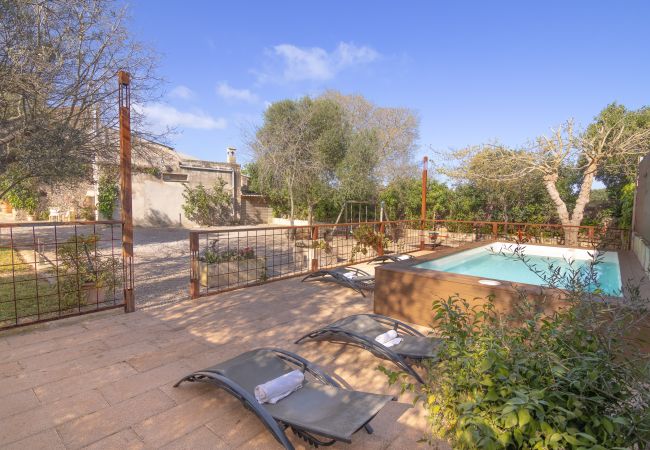 Casa rural em Santa Margalida - Es Rafal des Turó maravillosa finca con piscina privada, zona infantil, aire acondicionado y terraza Casa rural em Santa Margalida - Es Rafal des Turó maravillosa finca con piscina privada, zona infantil, aire acondicionado y terraza