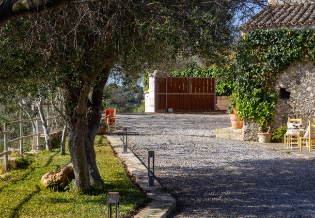 Casa rural em Santa Margalida - Es Rafal des Turó maravillosa finca con piscina privada, zona infantil, aire acondicionado y terraza Casa rural em Santa Margalida - Es Rafal des Turó maravillosa finca con piscina privada, zona infantil, aire acondicionado y terraza