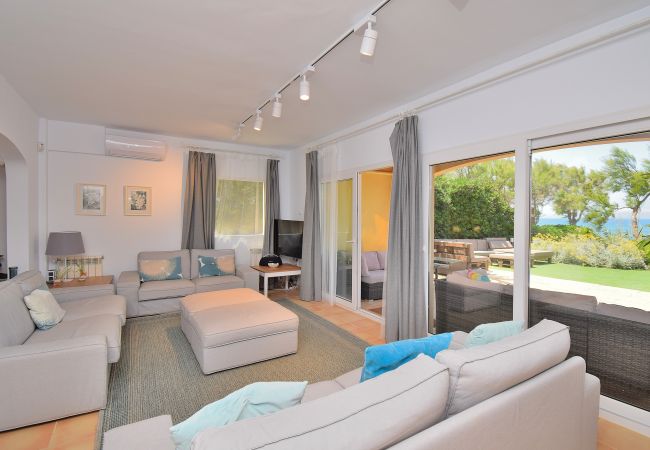 Villa em Colonia de Sant Pere - Embat 017 villa con piscina privada y acceso directo al mar, jardín y aire acondicionado Villa em Colonia de Sant Pere - Embat 017 villa con piscina privada y acceso directo al mar, jardín y aire acondicionado