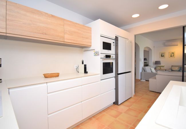 Villa em Colonia de Sant Pere - Embat 017 villa con piscina privada y acceso directo al mar, jardín y aire acondicionado Villa em Colonia de Sant Pere - Embat 017 villa con piscina privada y acceso directo al mar, jardín y aire acondicionado