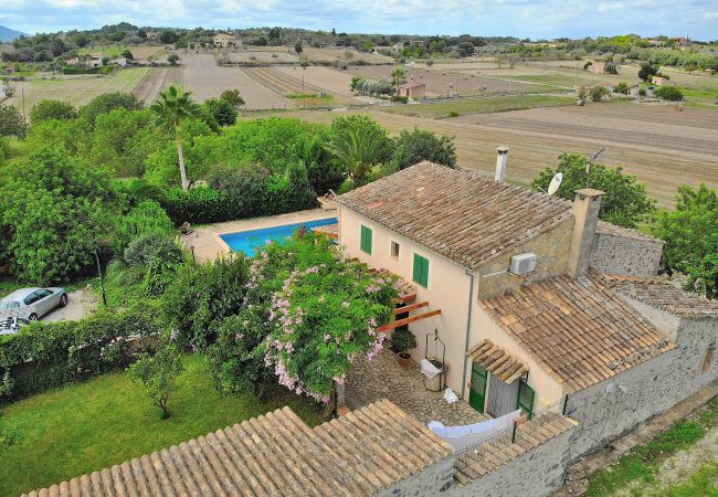 Fazenda em Lloret de Vistalegre - Can Blanc 018 finca rústica con piscina privada, aire acondicionado, terraza y barbacoa Fazenda em Lloret de Vistalegre - Can Blanc 018 finca rústica con piscina privada, aire acondicionado, terraza y barbacoa