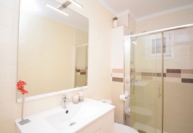Apartamento em Port d´Alcudia - Pins-Tugores 134 acogedor apartamento en zona céntrica, balcón, aire acondicionado y WiFi Apartamento em Port d´Alcudia - Pins-Tugores 134 acogedor apartamento en zona céntrica, balcón, aire acondicionado y WiFi