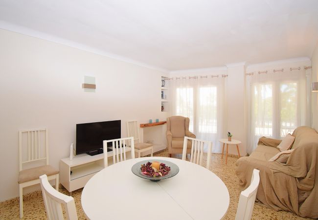 Apartamento em Port d´Alcudia - Pins-Tugores 134 acogedor apartamento en zona céntrica, balcón, aire acondicionado y WiFi Apartamento em Port d´Alcudia - Pins-Tugores 134 acogedor apartamento en zona céntrica, balcón, aire acondicionado y WiFi