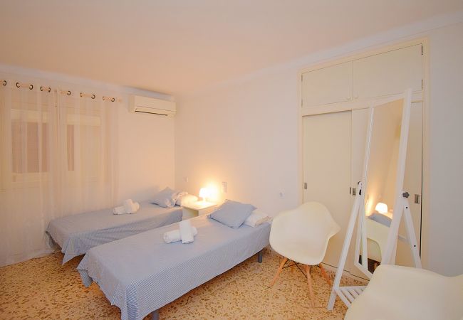 Apartamento em Port d´Alcudia - Pins-Tugores 134 acogedor apartamento en zona céntrica, balcón, aire acondicionado y WiFi Apartamento em Port d´Alcudia - Pins-Tugores 134 acogedor apartamento en zona céntrica, balcón, aire acondicionado y WiFi