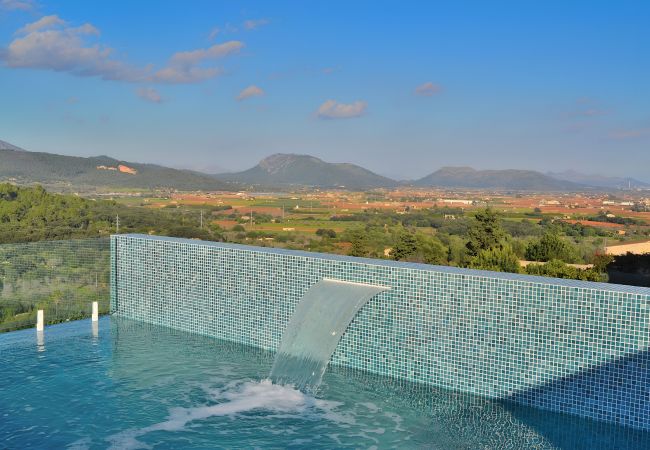 Casa em Buger - Montblau 049 exclusiva villa con piscina privada, jacuzzi, barbacoa y aire acondicionado Casa em Buger - Montblau 049 exclusiva villa con piscina privada, jacuzzi, barbacoa y aire acondicionado