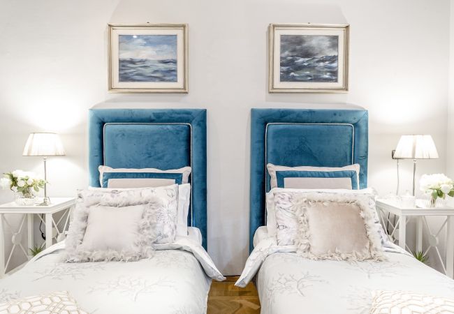 Apartamento em Lucca - Homey Spacious 4 Bedrooms Flat in Lucca Apartamento em Lucca - Homey Spacious 4 Bedrooms Flat in Lucca