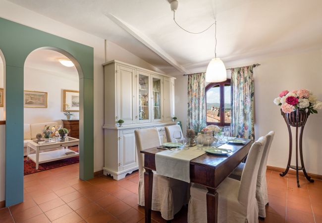 Apartamento em Lucca - 2 Bedrooms Spacious Apartment with Elevator in Lucca Apartamento em Lucca - 2 Bedrooms Spacious Apartment with Elevator in Lucca